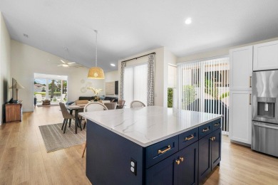 Lake Home For Sale in Palm Beach Gardens, Florida