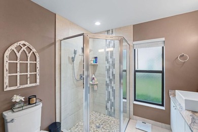 Beautifully renovated 2-bedroom, 2-bath end unit offering - photo 13