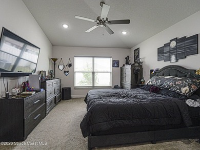 Welcome home to this beautifully maintained 3-bedroom, 2-bath - photo 13