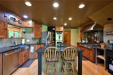 1 beautiful home + 3 cabins!! This one-of-a-kind property - photo 14