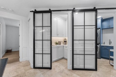 Opportunities like this are rare in East Boca. This stunning - photo 17