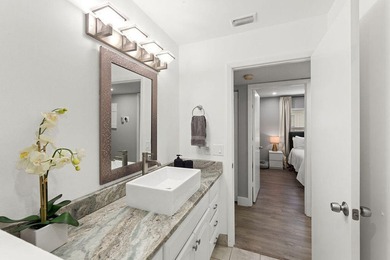 Beautifully renovated 2-bedroom, 2-bath end unit offering - photo 17