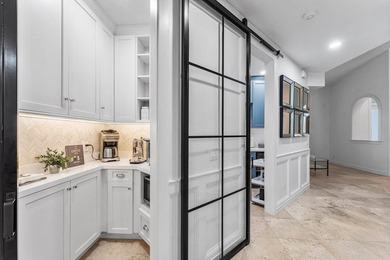 Opportunities like this are rare in East Boca. This stunning - photo 18