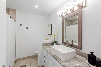 Beautifully renovated 2-bedroom, 2-bath end unit offering - photo 18