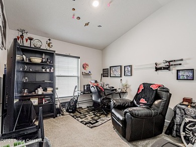 Welcome home to this beautifully maintained 3-bedroom, 2-bath - photo 20