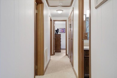A gently sloping lot, exceptional water depth, and just minutes - photo 22