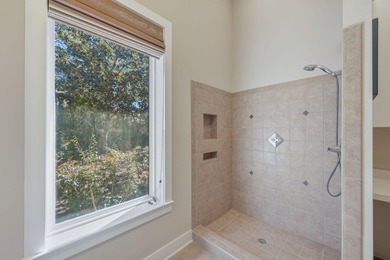 Experience refined coastal luxury in this exceptional 4-bedroom - photo 26