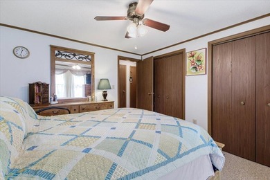 A gently sloping lot, exceptional water depth, and just minutes - photo 27