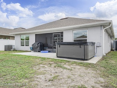 Welcome home to this beautifully maintained 3-bedroom, 2-bath - photo 30