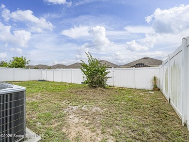 Welcome home to this beautifully maintained 3-bedroom, 2-bath - photo 34
