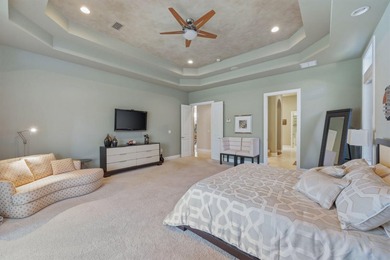 Experience refined coastal luxury in this exceptional 4-bedroom - photo 36