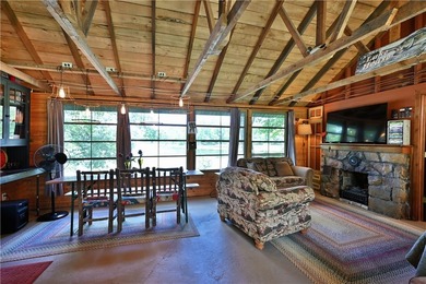 1 beautiful home + 3 cabins!! This one-of-a-kind property - photo 36