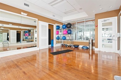 Embrace the allure of the 11th-floor living at Marina Grande - photo 38