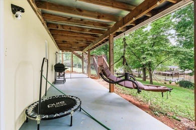 A gently sloping lot, exceptional water depth, and just minutes - photo 39