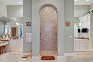Experience refined coastal luxury in this exceptional 4-bedroom - photo 40