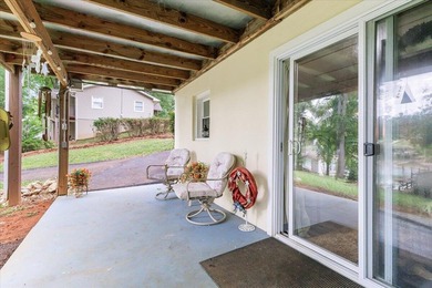 A gently sloping lot, exceptional water depth, and just minutes - photo 40