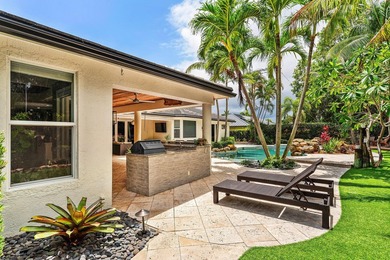 Opportunities like this are rare in East Boca. This stunning - photo 46