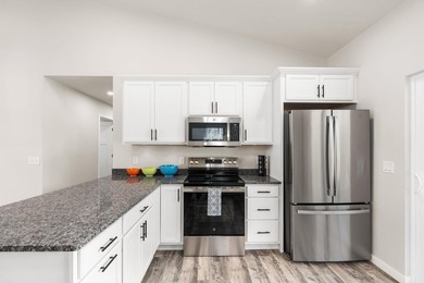 Welcome to My Home Estates, Reedsburg's newest 55+ community! - photo 7