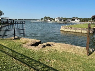 Lake Home For Sale in Fort Worth, Texas