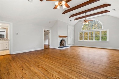 Gorgeous, Colonial style home with 4-bedrooms, 4.5 bathrooms - photo 14