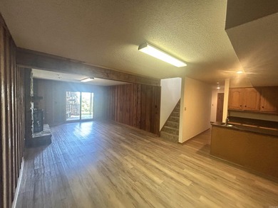 3 bd / 2 bath home. It has a circle drive with RV / boat parking - photo 23