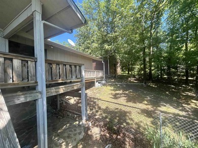 3 bd / 2 bath home. It has a circle drive with RV / boat parking - photo 41
