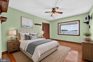 Welcome to this impressive 4,300-square-foot waterfront - photo 14