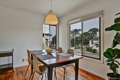 Move-in ready VACANT duplex in the highly desirable Central - photo 14