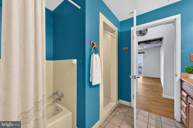 Welcome to this impressive 4,300-square-foot waterfront - photo 27