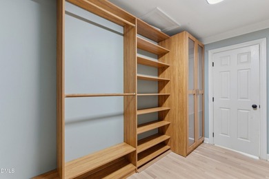 Welcome to this beautifully updated and spacious Colonial home - photo 28