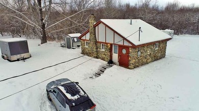 All On One Floor... Two Bedroom Ranch Home Made Of Stone, Rock - photo 32