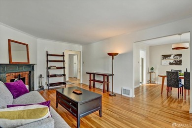 Move-in ready VACANT duplex in the highly desirable Central - photo 35