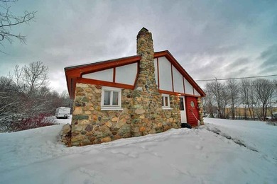 All On One Floor... Two Bedroom Ranch Home Made Of Stone, Rock - photo 38