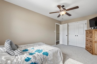 Welcome home to this charming and well-maintained 3 bedroom, 2 - photo 13