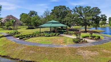 Love where you live! Welcome to this stunning 3 bed 2 bath home - photo 19
