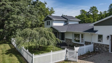 Experience peaceful country living in this beautifully updated - photo 30