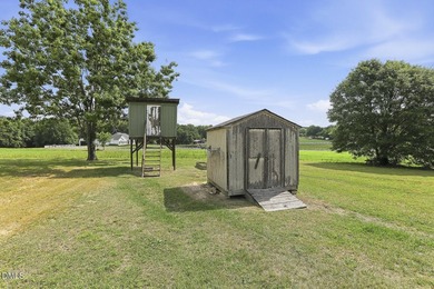 Enjoy the serenity of the country, and NO HOA!!! This charming 3 - photo 33