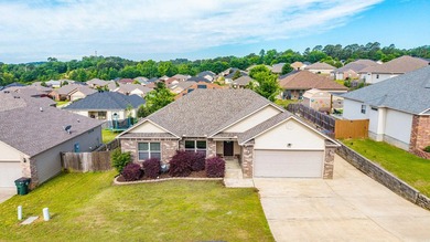 Welcome home to this charming and well-maintained 3 bedroom, 2 - photo 35