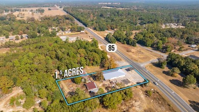 Great Investment Opportunity! This versatile commercial building - photo 6