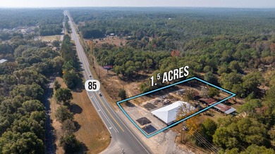 Great Investment Opportunity! This versatile commercial building - photo 7