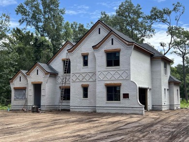 Lake Home For Sale in Tallahassee, Florida