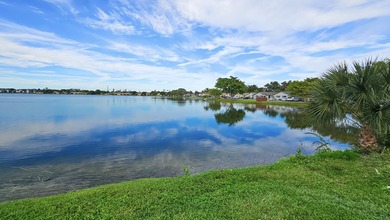 Investor-Friendly Lakefront Opportunity With No Rental - photo 18