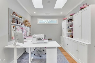 Light and Bright! Thoughtfully-designed, and immaculately - photo 18