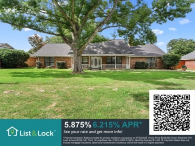 Lake Home For Sale in Chandler, Texas