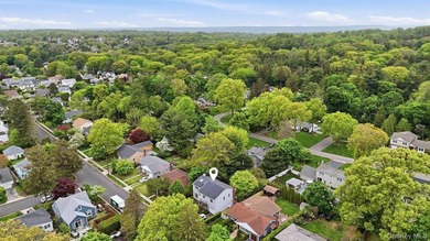 PRICE Improvement - 1,049,000 Elegant Center Hall Colonial - photo 29