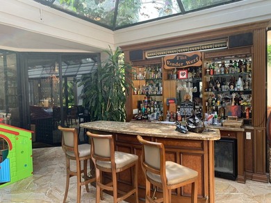 Luxury House for Sale in Altos del Golf, Panama

Exclusive - photo 4