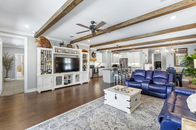 This stunning 2015 built, FURNISHED Bayfront home, with 2164 Sq - photo 7