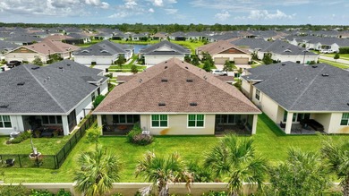 Better than new! This professionally upgraded, move-in-ready - photo 29