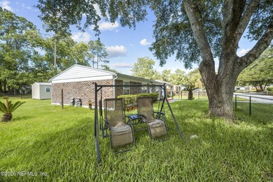 **Back on the market due to the buyer losing financing right - photo 33