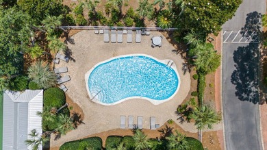 Move in ready, fully furnished-beach across the street. Perfect - photo 5